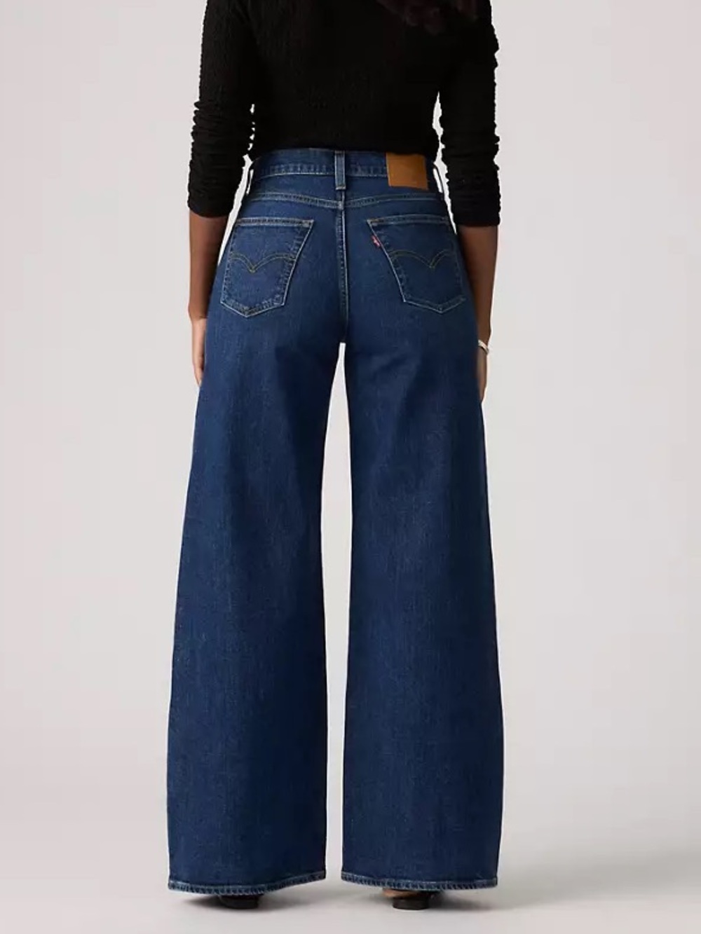 🌻NEW w/tag Levi's 728 High Rise Wide Leg Jeans Stretch Denim High Waist Size 34